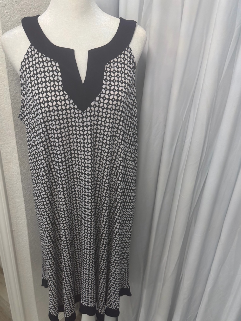 Enfocus Studio Black & White Patterned Notch-Neck Midi Dress